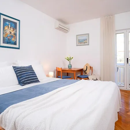 Apartment Lea Guesthouse Hvar Town