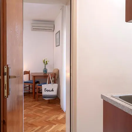 Lea Guesthouse Hvar Town