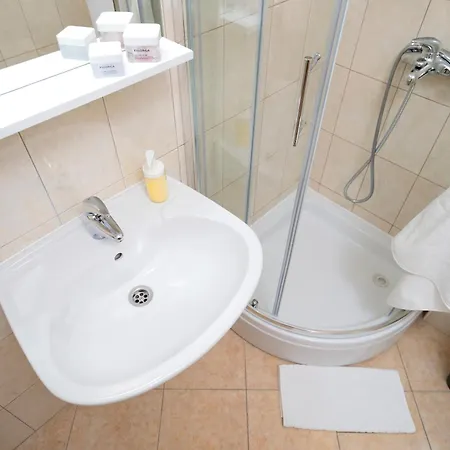 Lea Guesthouse Apartment